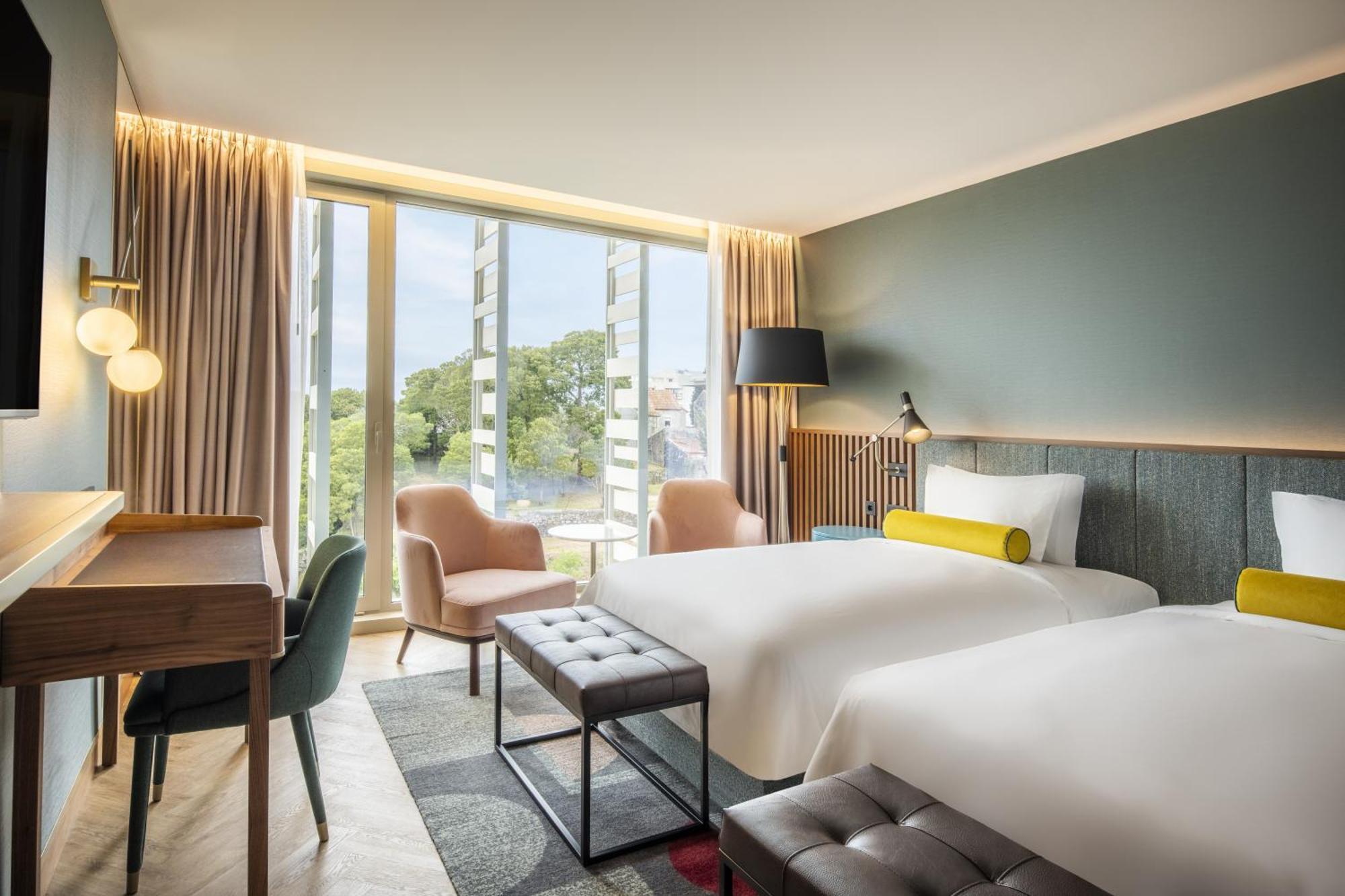 Renaissance Porto Lapa Hotel Exterior photo