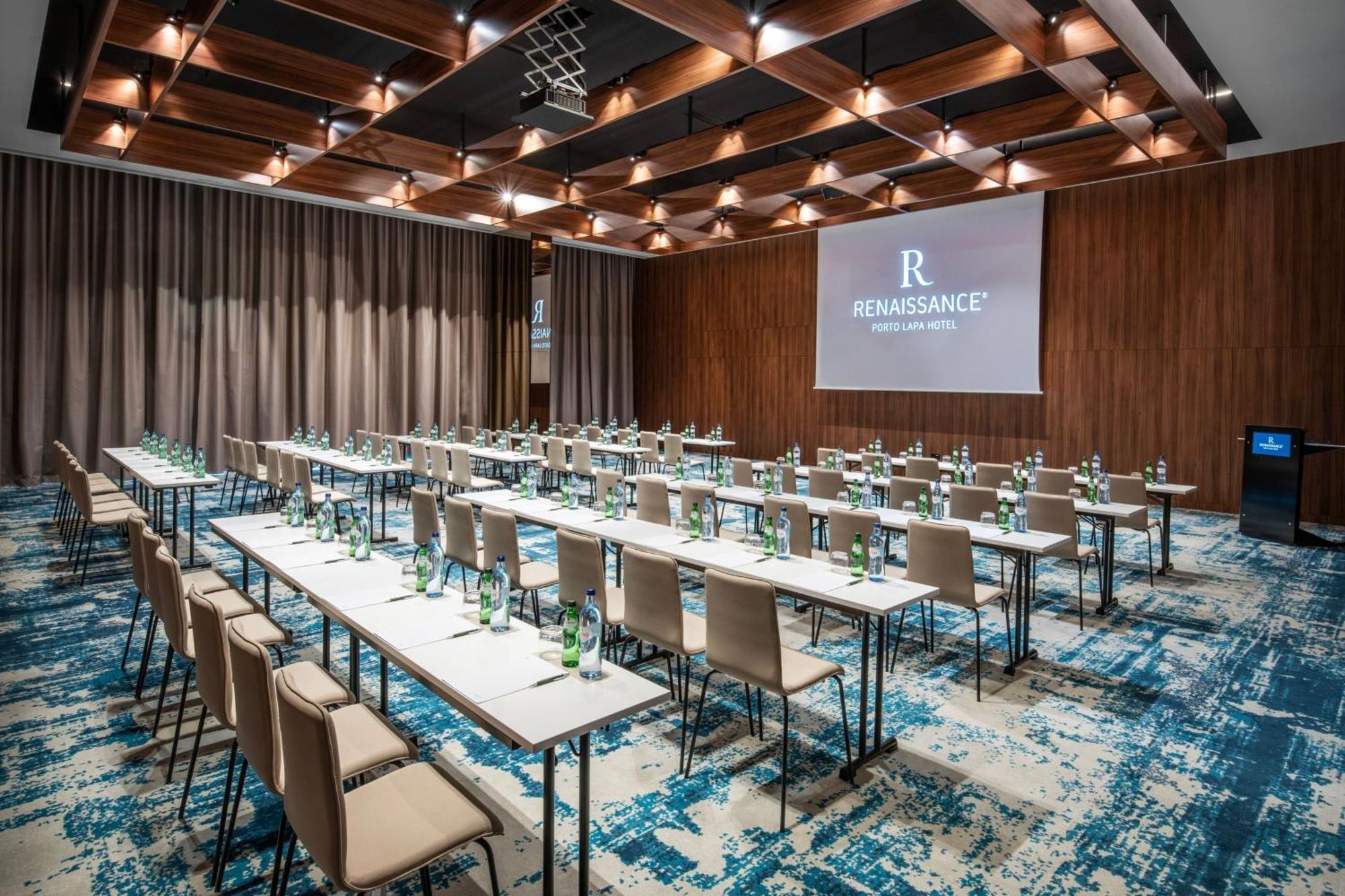Renaissance Porto Lapa Hotel Exterior photo Meeting room